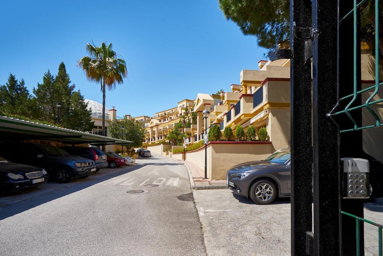Oleholidays 224 Romana Playa Con Vistas Al Mar Marbella Exterior photo